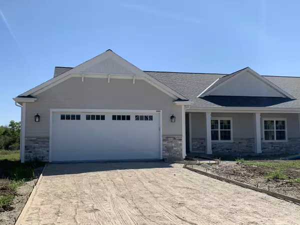 2080 Farmlane Dr, Slinger, WI 53086