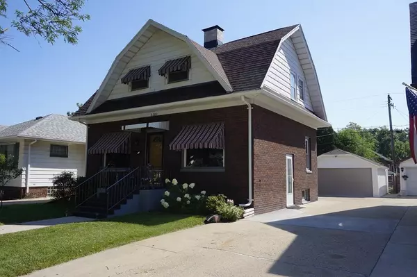 6201 33rd Ave, Kenosha, WI 53142
