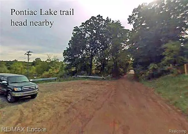 White Lake Twp, MI 48329,0000 HITCHCOCK PARCEL A RD