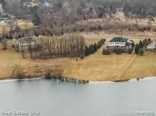 Milford Twp, MI 48381,0000 N Shoreline DR