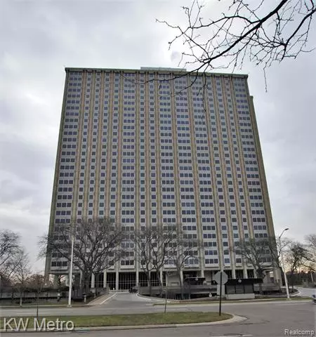 1300 E LAFAYETTE ST 1410, Detroit, MI 48207