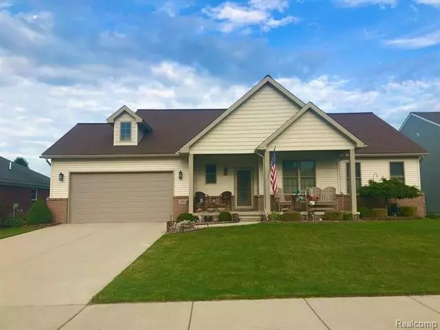 495 RABBIT RUN RD, Carleton, MI 48117