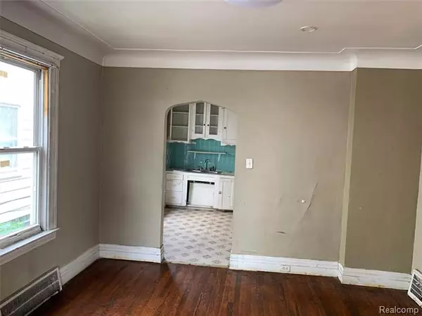 Detroit, MI 48210,7431 PARKWOOD ST