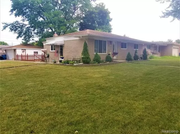 Warren, MI 48092,27112 Grobbel DR