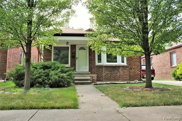 1558 12TH ST ST, Wyandotte, MI 48192