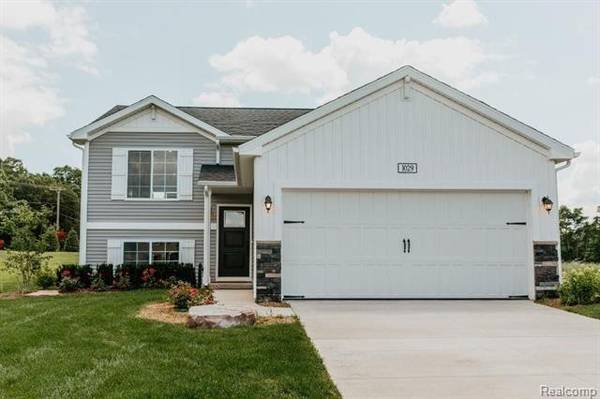1052 Kennybrook LN, Marion Twp, MI 48843