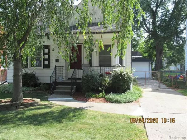 3131 MCKINLEY ST, Dearborn, MI 48124