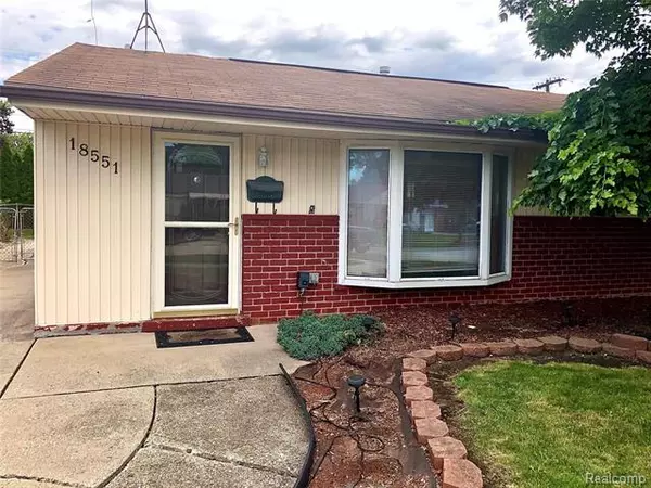 18551 Valade, Riverview, MI 48193