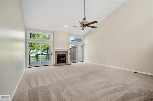Macomb Twp, MI 48042,16970 DRIFTWOOD DR
