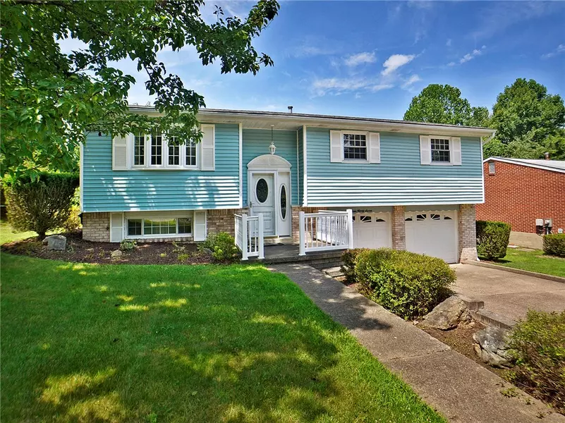 397 Springwood Dr, Verona, PA 15147