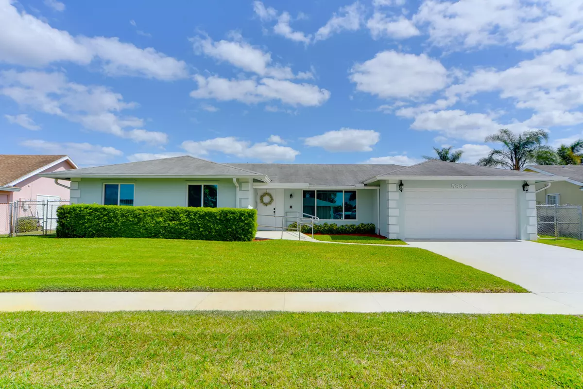 Lake Worth, FL 33463,5397 N Sandhurst CIR