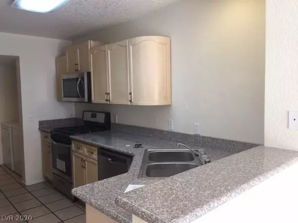 Las Vegas, NV 89147,7922 Lonette Avenue