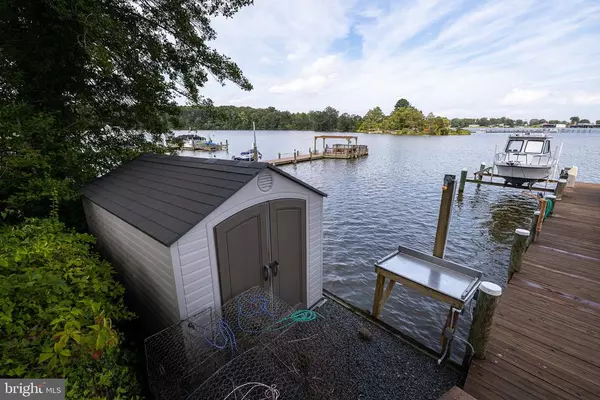 Colonial Beach, VA 22443,272 SEA HORSE DR