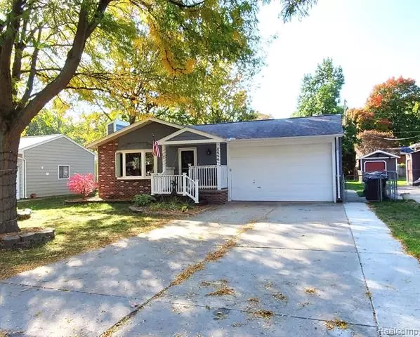 Shelby Twp, MI 48317,8850 JANIS ST