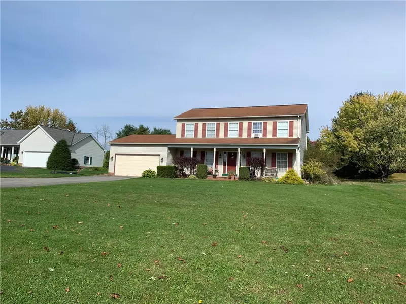 146 Applewood Ln, Slippery Rock, PA 16057