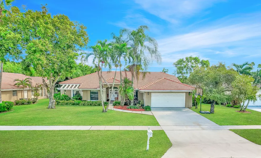 11360 Island Lakes LN, Boca Raton, FL 33498