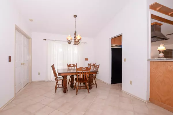 Port Saint Lucie, FL 34983,509 NE Solida CIR