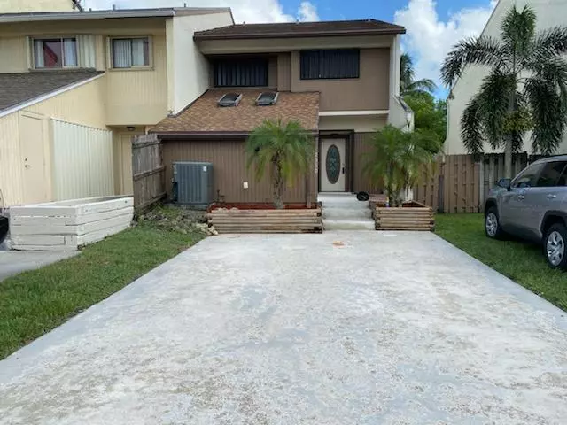 12330 Westhampton CIR, Wellington, FL 33414