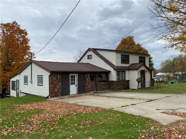 1225 W Pleasant Street, Corry, PA 16407