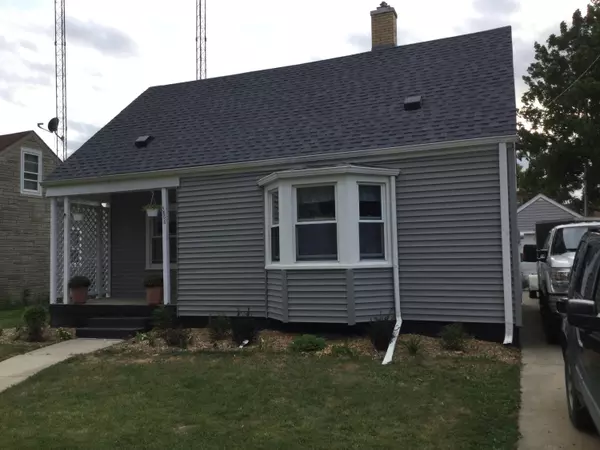 5806 38th Ave,  Kenosha,  WI 53144