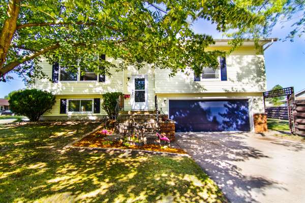 501 16th Ave N, Onalaska, WI 54650