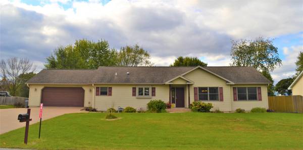 N6171 ERIC AVE, Onalaska, WI 54650