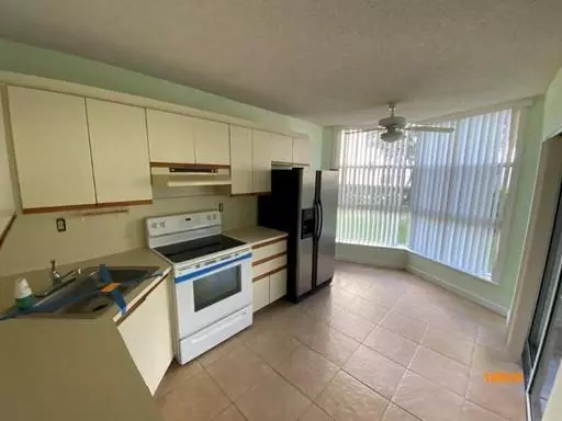 Delray Beach, FL 33484,5910 Morningstar CIR 105