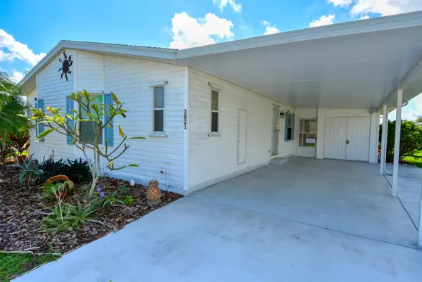 Port Saint Lucie, FL 34952,3821 Spatterdock Lane LN