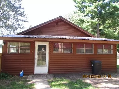 Crivitz, WI 54114,900 Louisa ST