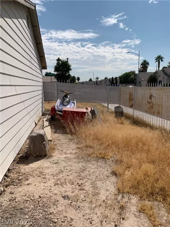 Las Vegas, NV 89108,4624 Stacey Avenue