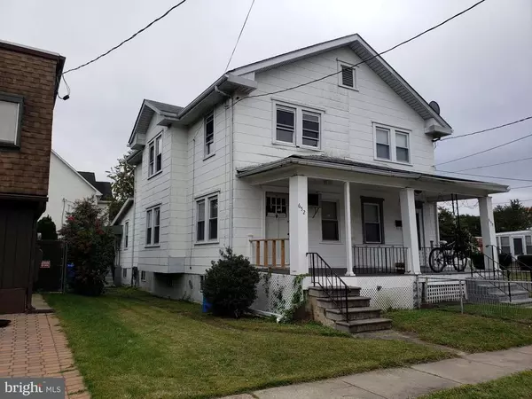 Burlington, NJ 08016,652 TAYLOR AVE